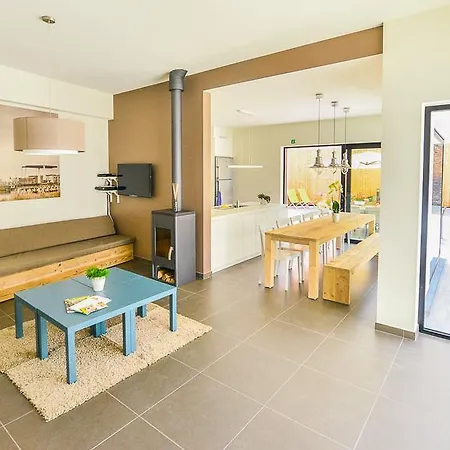 Fluisterbos Met Gratis Parking * أوستيند