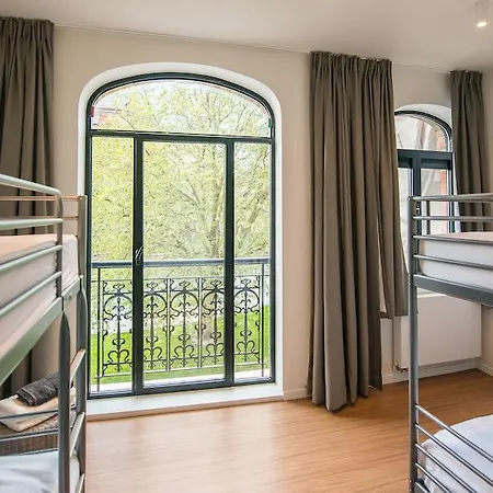 Fluisterbos Met Gratis Parking فيلة